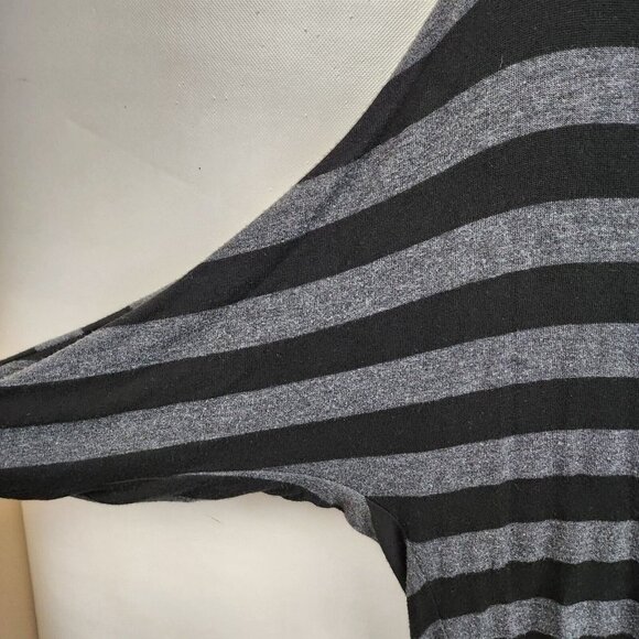 Three Dots Gray Black Striped Dolman Sleeve Scoop Neck Tunic Top Size XS - Picture 4 of 7